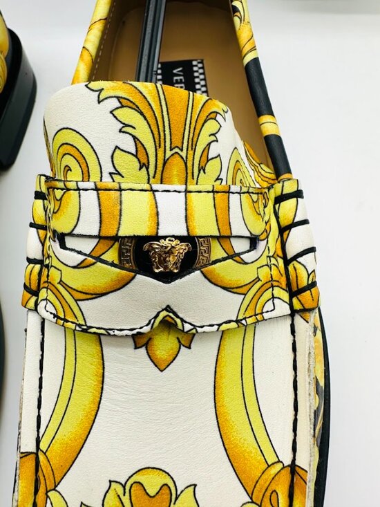 Versace Barocco Moccasin Vitello‎ Loafers Gold Black White EU 39 US 6 Italy main image 8